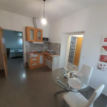 Mexico One Bedroom With Patio And Garden Apartman